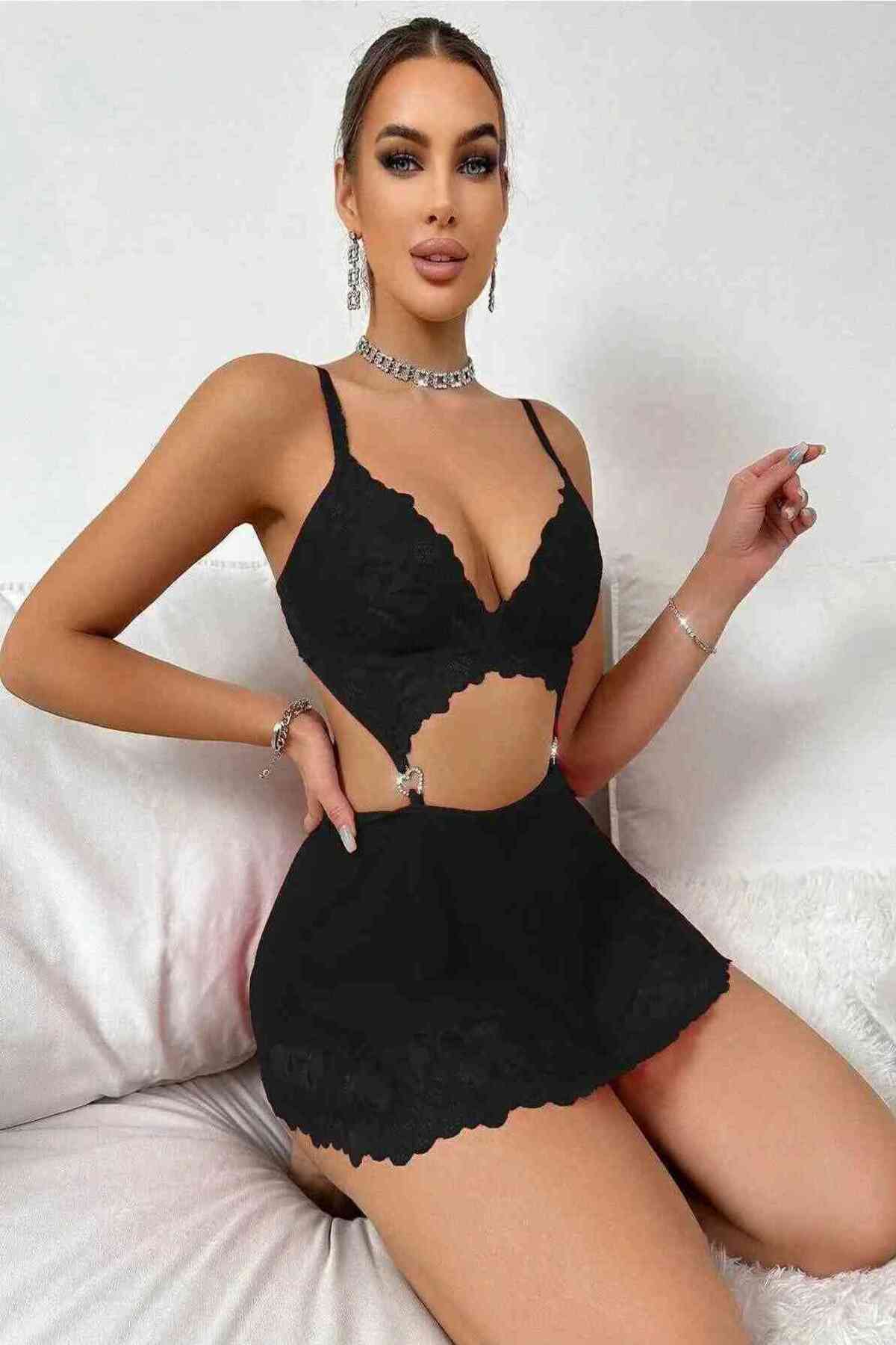 siyah dantel fantazi gecelik – taşlı kalp aksesuarlı seksi İç giyim, büyük beden seçenekli siyah dantel fantazi gecelik – taşlı kalp aksesuarlı seksi İç giyim, büyük beden seçenekli